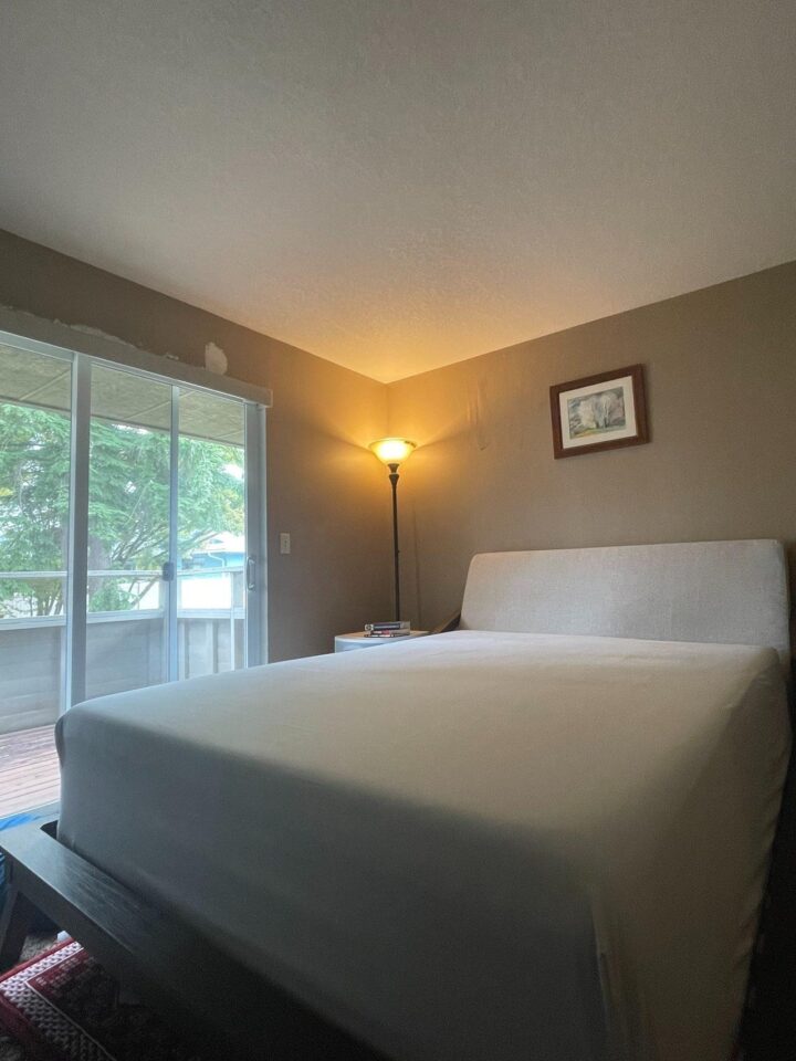 Indulge in 5-Star Luxury Bedding for Busy Moms 4 fluffco flat and fitted sheets 4