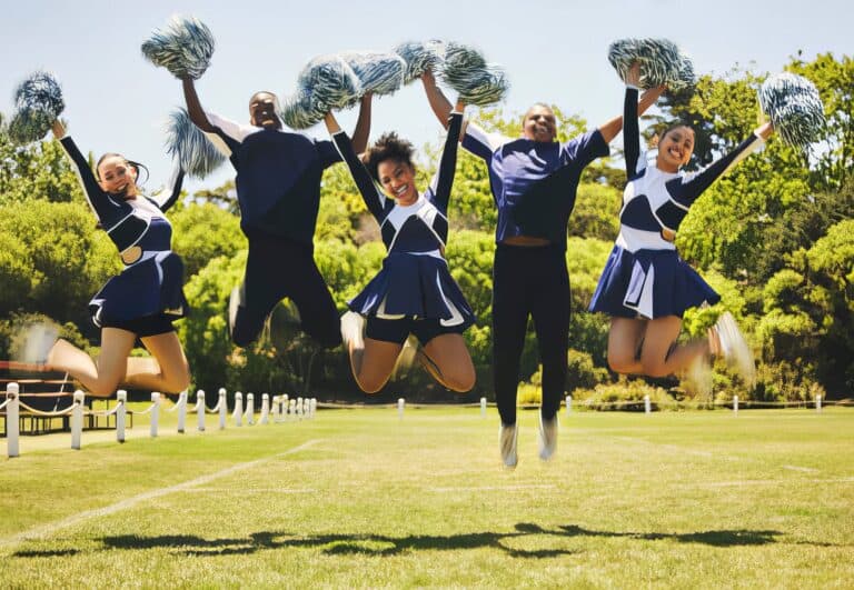 cheerleading babes and dudes 1