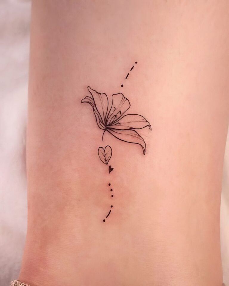 Feminine Energy Tattoo Symbols: Which to Get in 2025? 6 Feminine Energy Tattoo Symbols 5