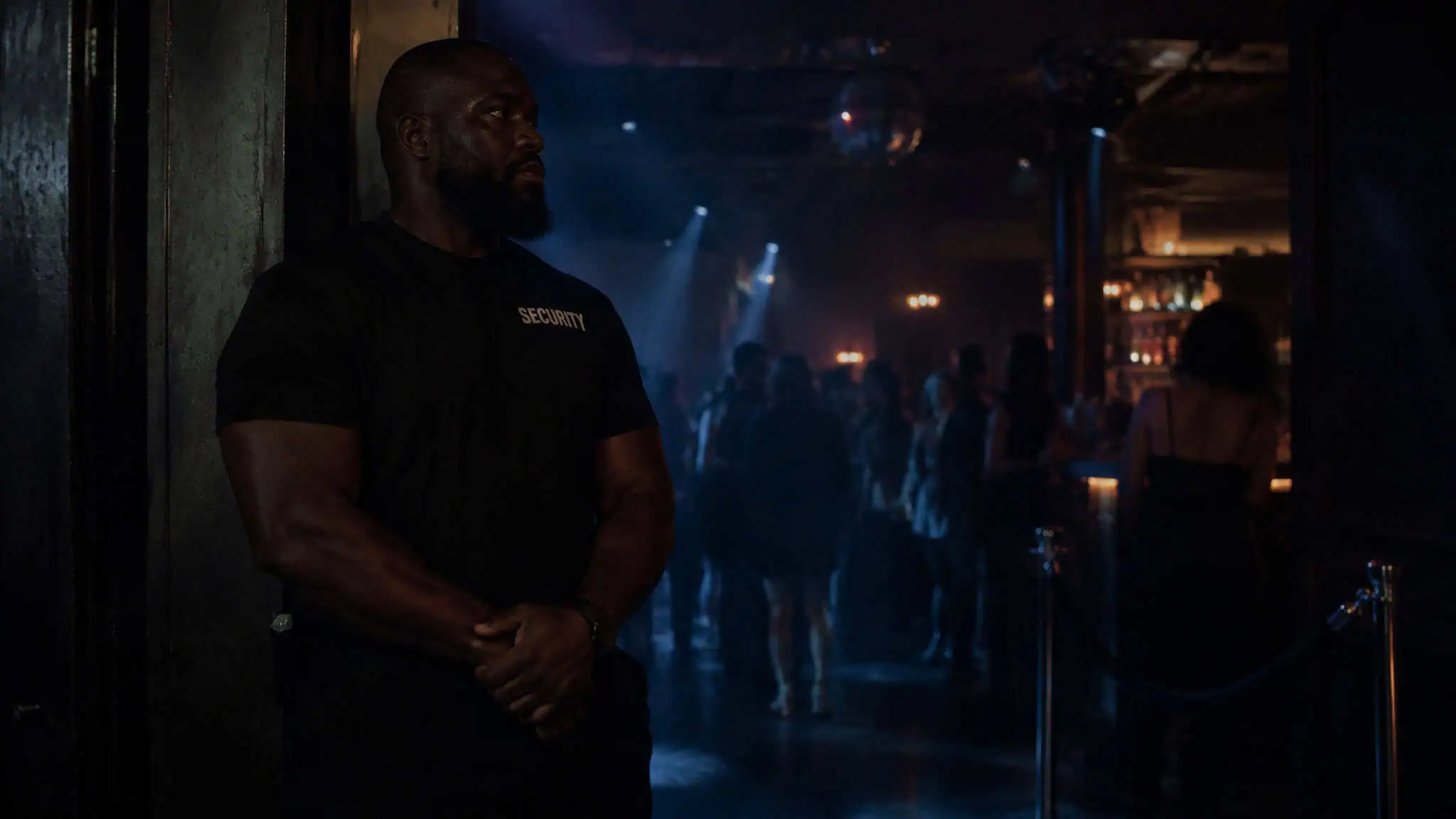 How to Become a Stripper: A Judgment-Free Beginner's Guide 2 Visible security and floor staff as signs of a club's safety culture